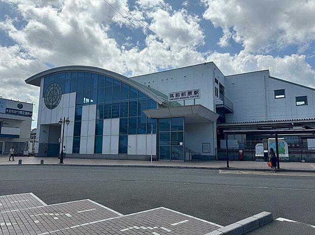JR筑肥線「筑前前原」駅(約1,300m)