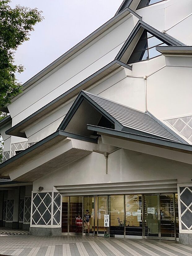 スポーツ施設・大宮武道館（約470m）