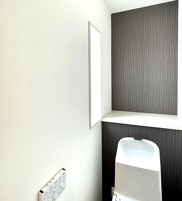 【トイレ空間】使いやすさ、お掃除のしやすさだけでなく、清潔性を追求したトイレ。（同仕様施工例）