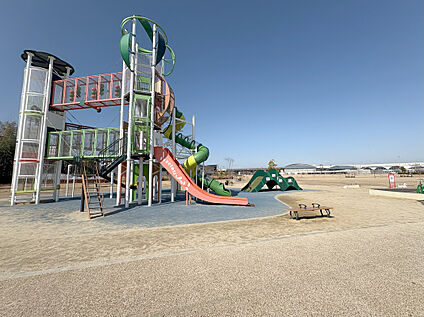 原池公園 650ｍ～690ｍ(徒歩9分)