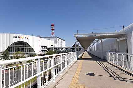 コクーンシティ 1560m(徒歩20分)