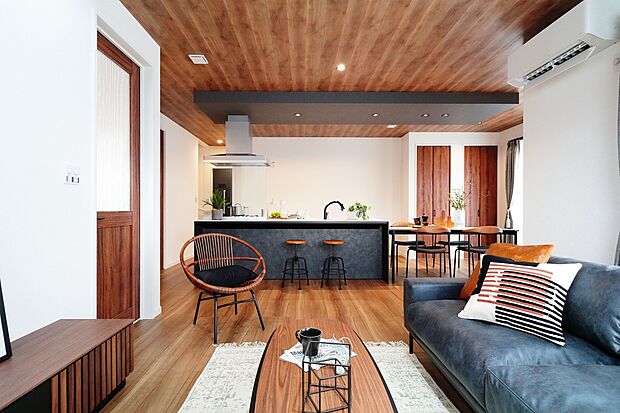 南海「金剛」駅エリアに総225区画の大規模分譲地オープン!!