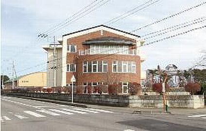 大山小学校 現地から1350m。(徒歩17分。)