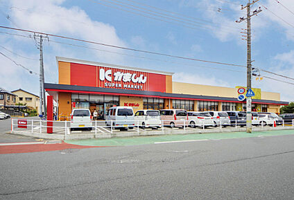 かましん間々田店 現地から790m～800m。(徒歩10分。(最長))