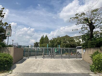 大府市立神田小学校 1400m