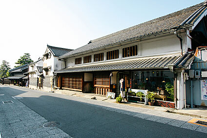 有松の町並み 約1800～1840m(徒歩約23分)