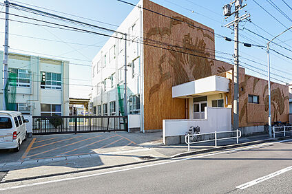 山田東中学校 約1280～1290m(徒歩約16～17分)