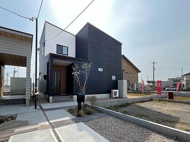 【宅配ボックス/駐車場土間コンクリート】写真はNo.3