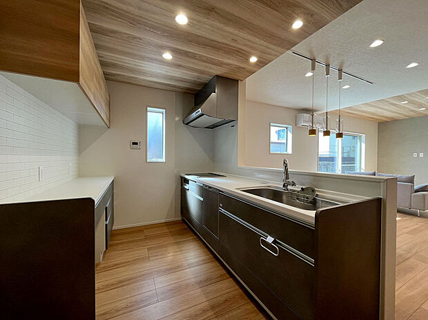 【キッチン/カップボード】IHコンロ 【オール電化】/深型食洗機 /タッチレス水栓