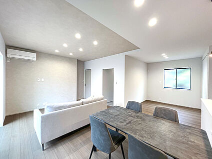 間仕切り可能な20.8帖のLDK