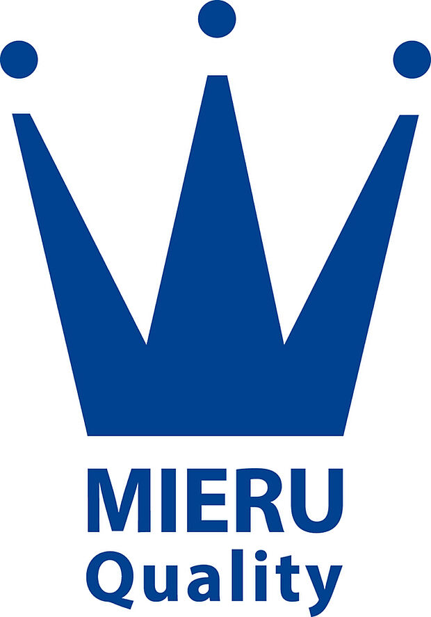 【すべてが見える 高品質な家づくり】建築基準法をはるかに上回る独自の「施工基準」を設定。
信頼できる第三者機関にてチェックします。プロの監査士が品質をチェック、基準を満たすまで徹底し、合格するまで次の工程に進みません。
工程毎に施工状況を記録・撮影。建物完成後に記録書として1冊の記録書としてお渡しいたします。