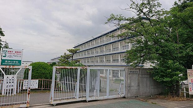 清須市立清洲小学校（約882m）
