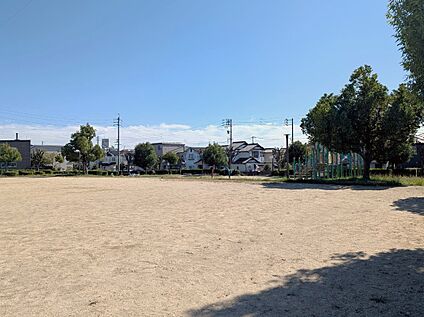 けやき公園 181ｍ(徒歩 3分)