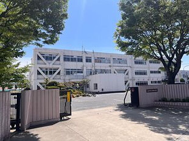 神領小学校（約1,280m）