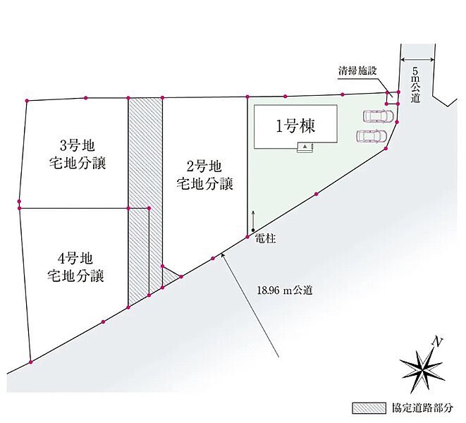 【区画図】
北東・南東角地に位置する開放感のある敷地。南東側は約18.96ｍの県道3号に面しています。駐車スペースは2台分確保しております(車種による)。