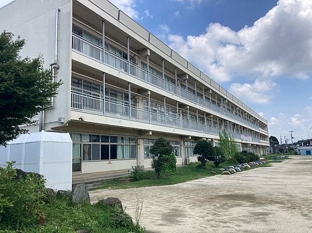 桶川市立桶川西小学校