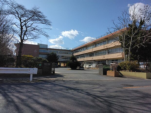 八千代台西小学校（約1,000m）