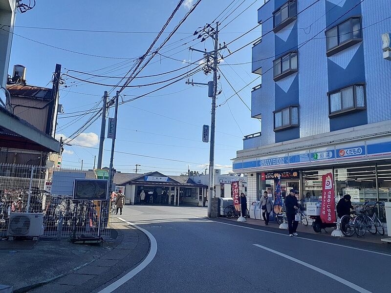 【車・交通】東武アーバンパークライン「六実駅」