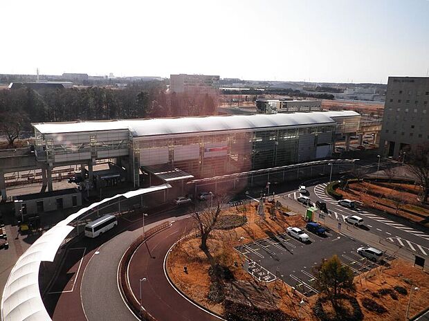 TX研究学園駅（約2,300m）