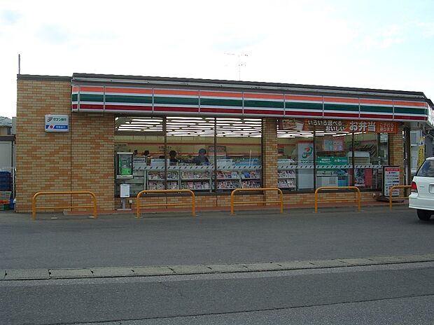 セブンイレブン（約278m）