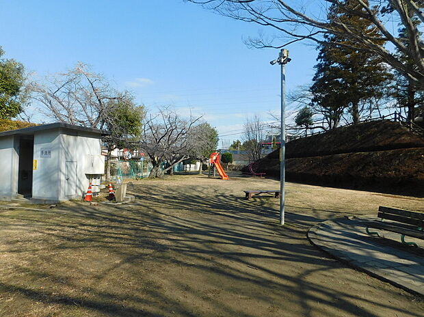 みはらし台公園（約75m）