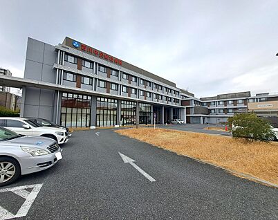 吉川中央総合病院 885ｍ