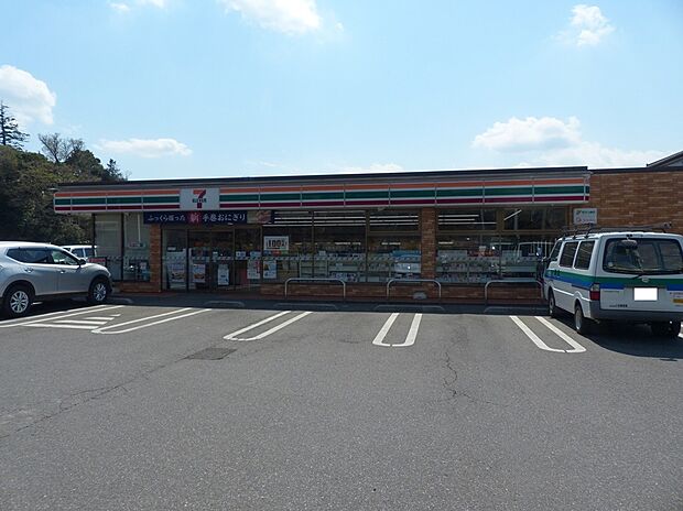 セブンイレブン(約508m)