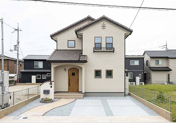 【家原モデルハウス】南欧風外観のモデルハウス(加東市家原モデルハウス)