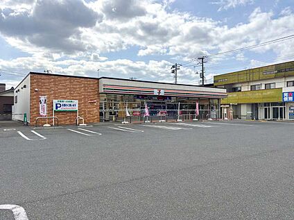 セブンイレブン長府八幡店 360ｍ(徒歩約5分)
