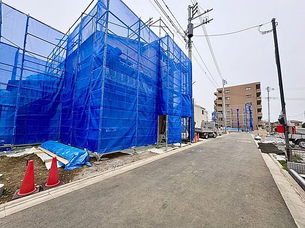 外観現況写真 建築中