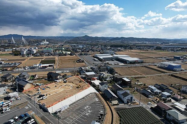 愛知環状鉄道「末野原」駅や国道248号へのアクセスも良く、通勤や休日のお出かけにも便利な好立地です。
