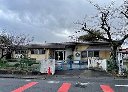 東浦町立森岡保育園  1000m (徒歩約13分)