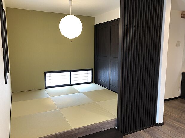 【和室　施工例写真】和室も標準で入れる事も可能です。小上がりや、琉球畳はオプションになります。
