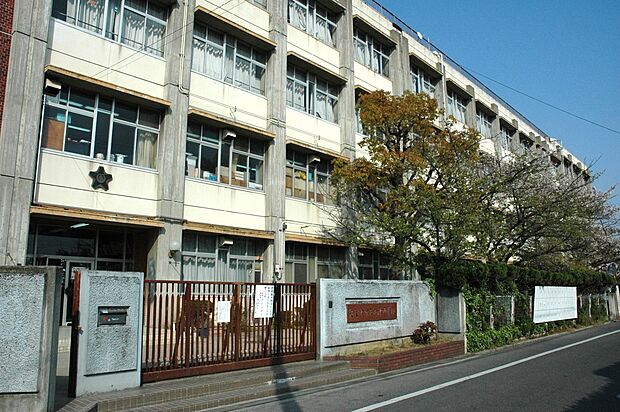 小津中学校(約2,320m)