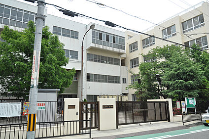旭小学校 220ｍ(徒歩3分)