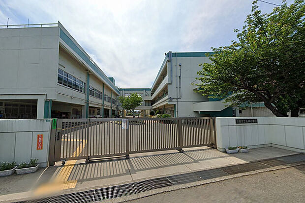 石神小学校（約880m）