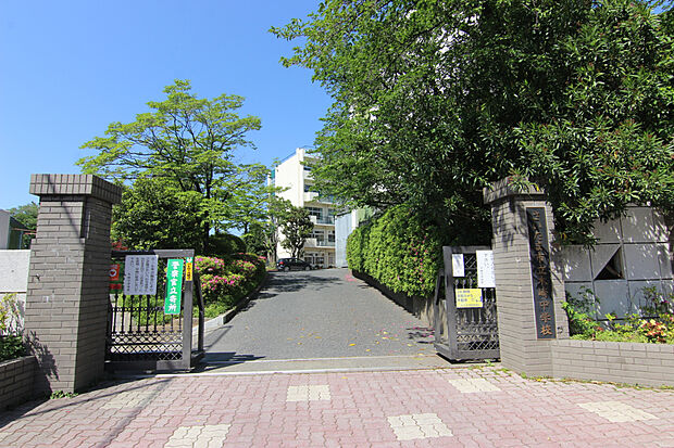 木崎中学校（約800m）