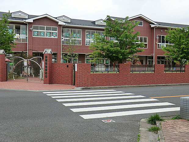 あけぼの幼稚園（約370m）