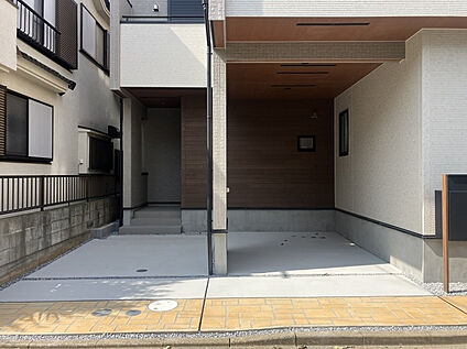 【車庫】お車の保管に便利な車庫です！
