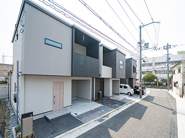 10年後も、20年後も美しい。
統一感のあるきれいな街並み。お散歩も楽しくなります。