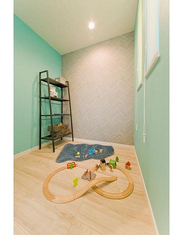 【【洋室/施工例】】お子様のプレイスペースとして、ワークスペースや趣味の空間として、ライフスタイルに応じてさまざまな使い方ができる洋室です。