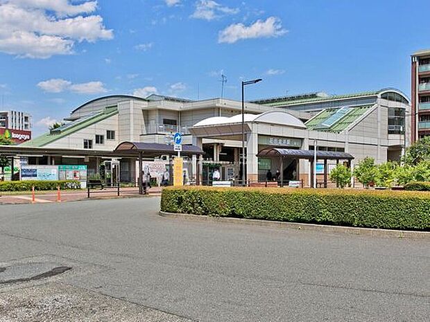 ◆西武新宿線「花小金井」駅まで徒歩16分♪
◆西武新宿線「小平」駅までバス11分♪「野中通り」停歩1分♪
◆ＪＲ中央線「武蔵小金井」駅までバス19分♪
３駅利用可能です！
