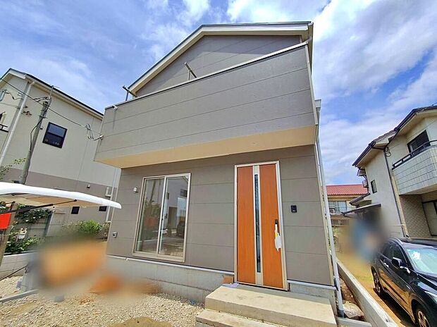 【現地外観写真】2号棟　京王線「仙川」駅までバス21分「北野小東」停歩7分♪耐震に優れた工法を採用、一生住む家だから構造にも環境にもこだわりを。