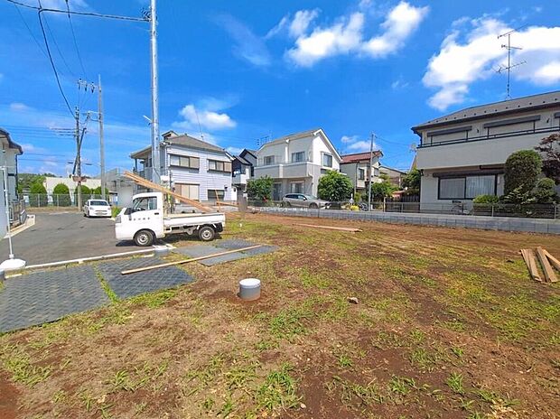 【現地写真】西武国分寺線「鷹の台」駅まで徒歩15分♪この街で・この家で暮らしたいと思わせる理由を是非現地でお確かめ下さい。