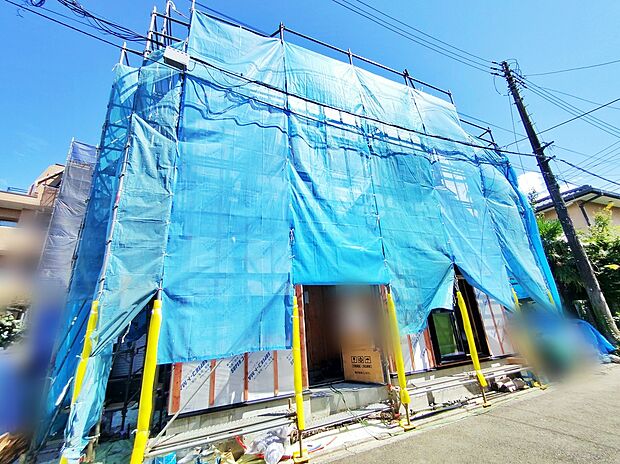 【現地外観写真】
西武多摩川線「是政」駅まで徒歩5分!駅チカなので、毎日余裕をもって通勤・通学出来る立地です♪