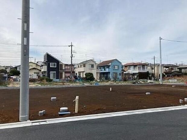 【現地外観写真】12号棟住宅性能評価で耐震等級３（最高等級）を取得！お客様を守る大切な住宅だからこそ、第三者の検査を受けて安心して住んでいただける住宅をご案内させて頂きます。