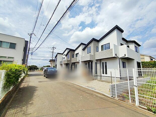 【【前面道路含む現地写真】】気になった物件すぐにご見学対応させていただきます♪平日・お仕事帰りなど、いつでもご案内可能です♪周辺環境と併せて、実際に現地をご確認ください♪