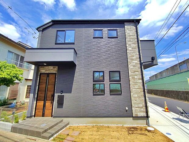 【現地外観写真】１号棟＞西武多摩川線「競艇場前」徒歩7分♪全2棟☆敷地はゆとりある106.03m2♪子育て世帯ものびのびと過ごせる環境です♪