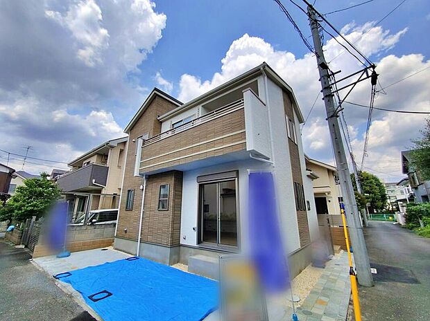 【現地外観写真】住宅性能評価で耐震等級３（最高等級）を取得！お客様を守る大切な住宅だからこそ、第三者の検査を受けて安心して住んでいただける住宅をご案内させて頂きます。
