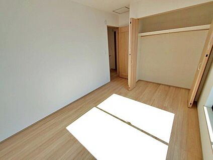 ~Room~E号棟